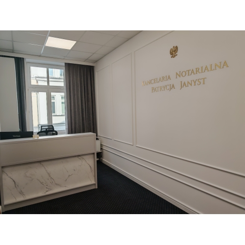 Litery złote NOTARIUSZ